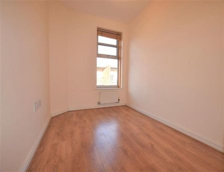 2 Bedroom Apartment To Let - Photo 4