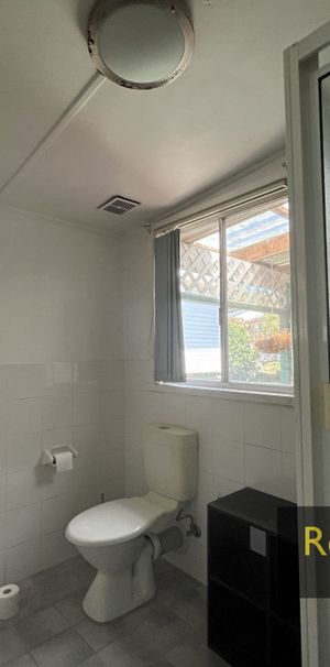 9a Lester Parade, North Lambton - Photo 2