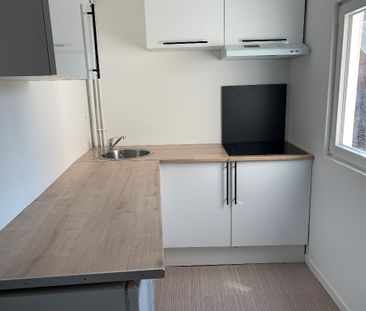 Location Appartement 1 pièce 32m² - Photo 6