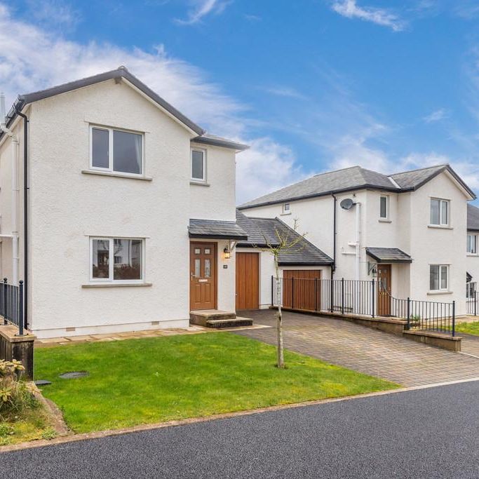 3 bedroom detached house to rent - Photo 1