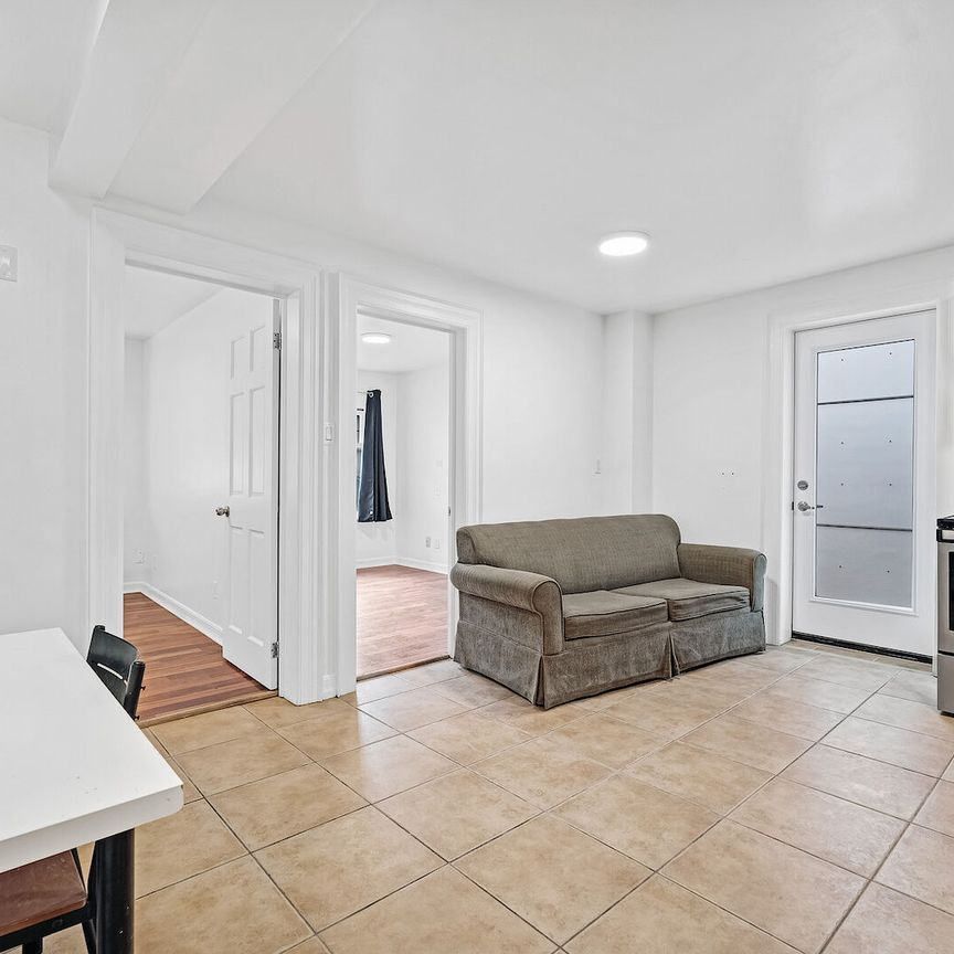 240 Blackburn | All Inclusive Living in Sandy Hill, Ottawa - Photo 1