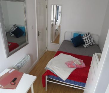 3 bedroom house to rent - Photo 2