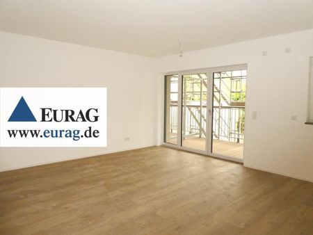 FÜ: Erstbezug! Attraktiv & repräsentativ, 2-Zi-Whg (2.OG) mit EBK, Balkon, Aufzug + TG-Stellplatz - Foto 3