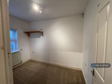 1 bedroom flat to rent - Photo 3