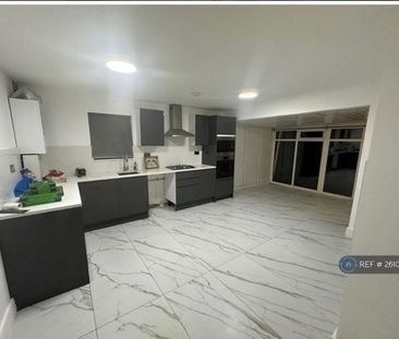 3 bedroom bungalow to rent - Photo 4