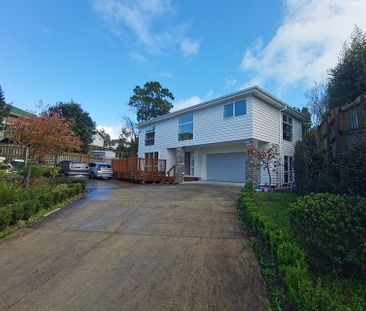 Sunny, modern, newly built, private and secured. - Photo 4