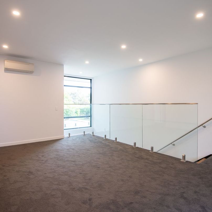 92A Birdwood Street, Innaloo, WA - Photo 1