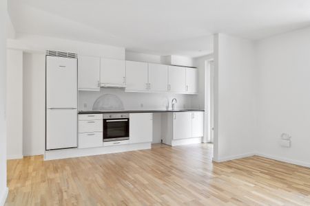 Lys 3-værelses på Kolonivej - med elevator! - Foto 5