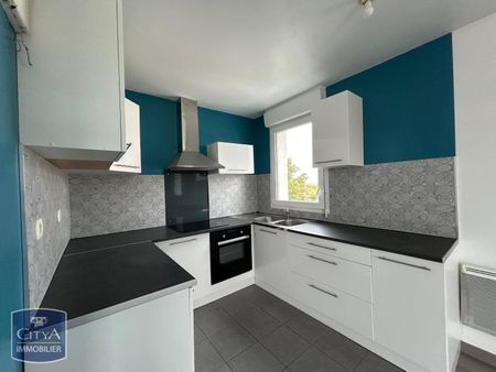 Location Appartement 2 pièces 51m² TRELAZE 49800 - Photo 3