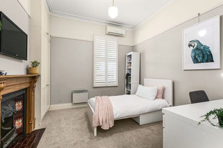 11 Derby Street, Kensington VIC 3031 - Photo 4