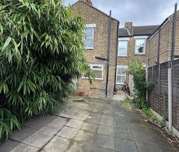 Room in a Shared House, Broadway Avenue, CR0 - Photo 6