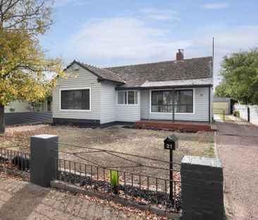FRESHLY RENOVATED 3 BEDROOM HOME - Photo 1
