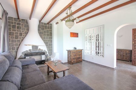 Se alquila chalet en Calpe - Photo 2