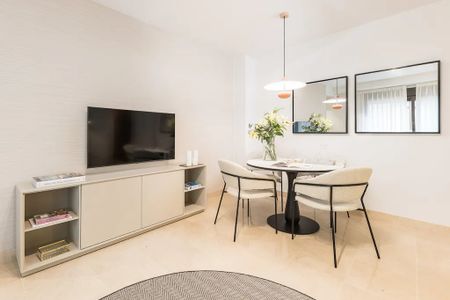 Pasaje Heredia, Málaga, Andalusia 29008 - Photo 4