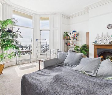 3 bedroom apartment to rent - Photo 2