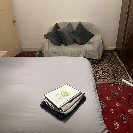 Room in a Shared House, Clifford Way, NW10 - Photo 4