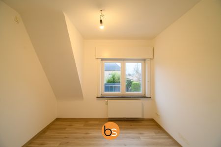 Gerenoveerde woning met 3 slaapkamers in Bissegem - Photo 2