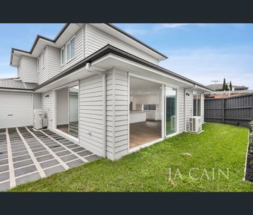 1/16 Brosa Avenue, Bentleigh East, Vic 3165 - Photo 3