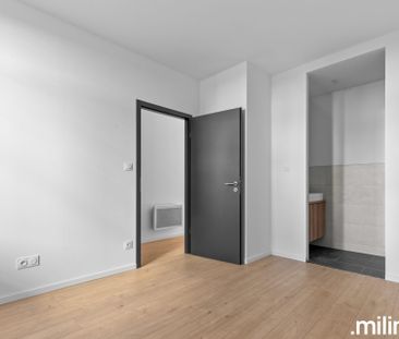 Location Appartement 2 pièces 40m² MONTIGNY LES METZ 57950 - Photo 2