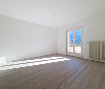 Sion, appartement de 3.5 pièces rénové avec balcon et place de parc - Foto 3