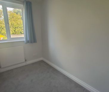 Raynham Road, Bury St. Edmunds - Photo 3