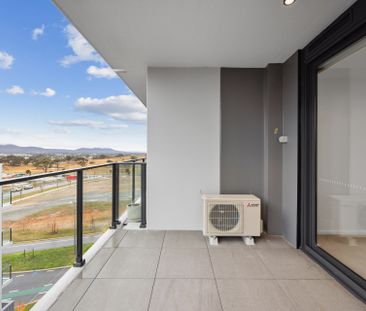 Brand new 1 bedroom plus Study apartment in the latest Gungahlin's ... - Photo 3