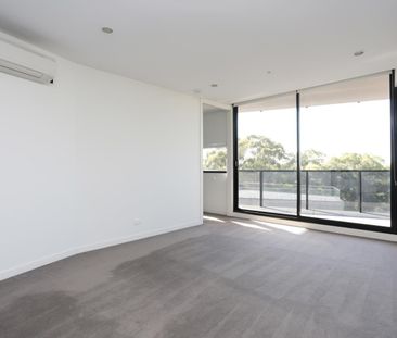 108/45 Edgewater Boulevard, Maribyrnong VIC 3032 - Photo 5