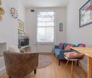 1 bedroom apartment to rent - Photo 2