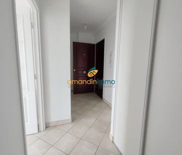 Location Appartement 1 pièce 27m² ST FARGEAU PONTHIERRY 77310 - Photo 3
