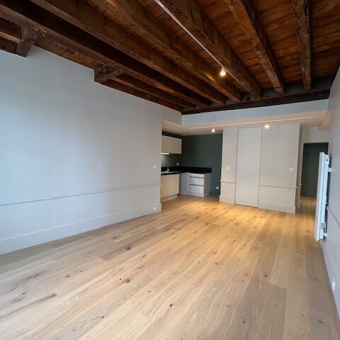 Location Appartement 3 pièces 61m² LA ROCHELLE 17000 - Photo 1