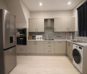 4 bedroom house to rent - Photo 4