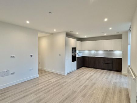 3 bedroom apartment to rent - Photo 4