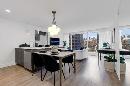 Luxury Rentals Downtown - Photo 4