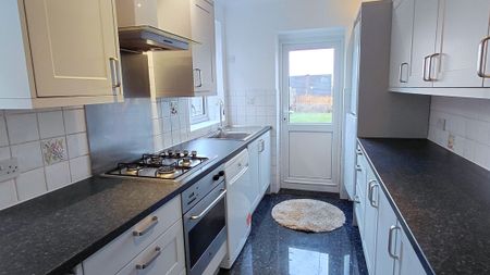 Bittacy Rise, Mill Hill East, London NW7 - Photo 5