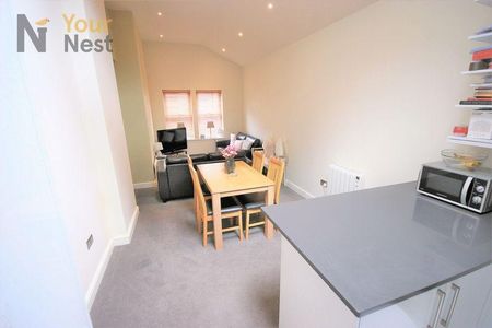 3 bedroom apartment to rent - Photo 2
