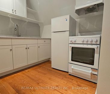 For Lease - 389 Westmoreland Avenue Unit# 2nd Floor, Toronto, Ontario - Photo 6