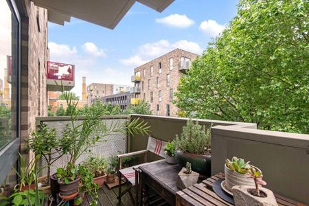 2 bedroom flat to rent - Photo 4