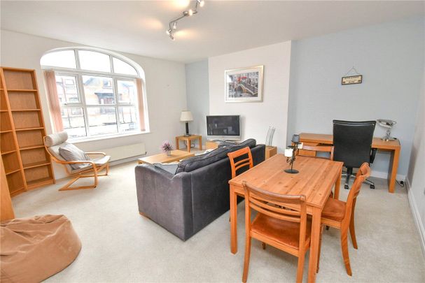 Grange Road, CH48 4DY, West Kirby - Photo 1