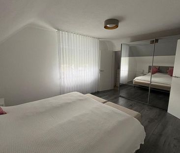 Vermiete 2 Zimmer Dachgeschoss - Foto 1