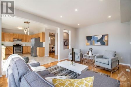 For Lease - 208 Kinloch Court, Barrhaven, Ontario - Photo 4
