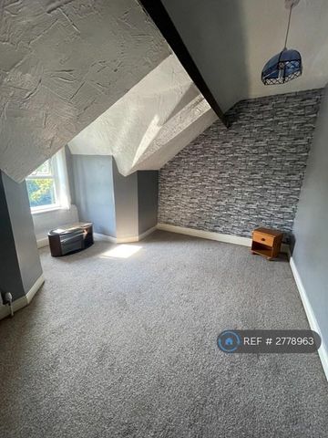 4 bedroom terraced house to rent - Photo 3