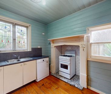 3 Bedroom House, Where Location Is Key - Photo 4