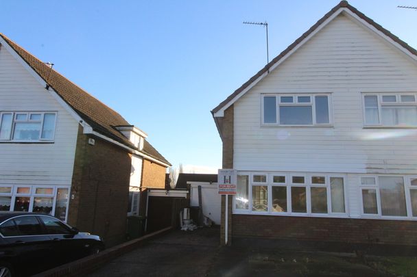 2 Bedroom,Semi-Detached House,Coseley, Bilston , WV14 8RB£950.00P/M - Photo 1