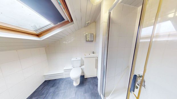 Wrangthorn Avenue, Hyde Park - Photo 1