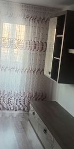 Închiriez apartament 4 camere. - Fotografie 3
