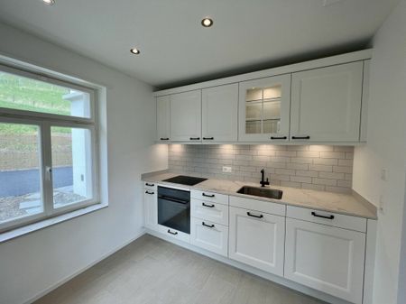 Ru­he, Grün & Weit­blick - 5-Zim­mer-Mai­so­net­te-Woh­nung in be­son­de­rer La­ge - Photo 4