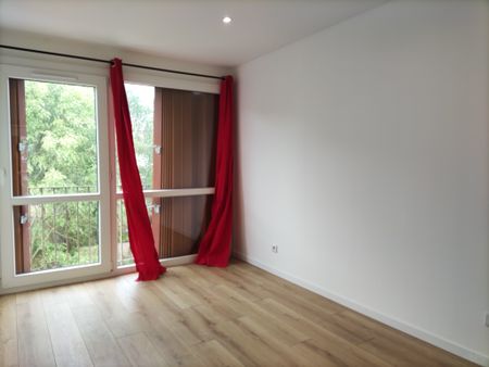 TROIS PIECES PALAISEAU - Photo 2