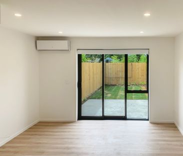 Snap Me Up! - Photo 2