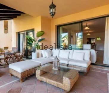 Alquiler de piso en Calle de Ónice, 29 - Photo 4