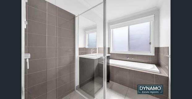 Lease me NOW - Photo 1